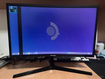 Monitor Samsung Curved 144 Hz - 2