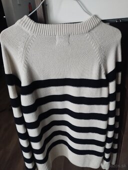 Pulóver s pásikmi - 2