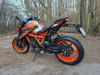 KTM 1290 Super Duke R Orange - 2