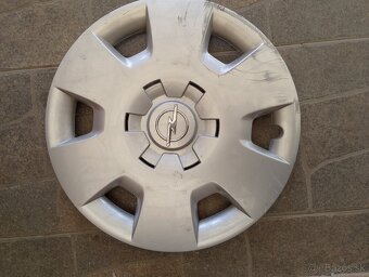 Puklice 16 - Opel - 2