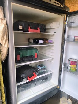 Chladnička s mrazničkou - 2