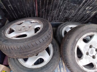Elektróny +letné gumy 185/60 R14 - 2