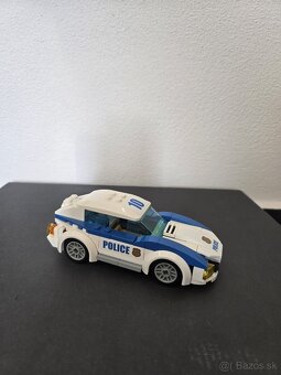 LEGO POLICE autíčka - 2