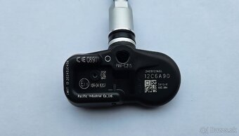 LEXUS MAZDA SUBARU SUZUKI TOYOTA
 - 2