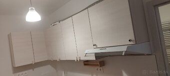 Kuchynská linka - 2