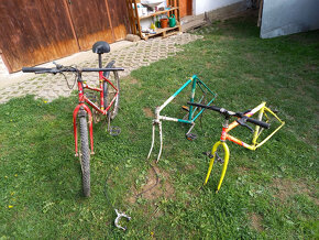 bicyklové rámy 2x a bicykel - 2