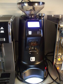 Predam Profi kavovar La Pavoni CEM hlava E61 - 2