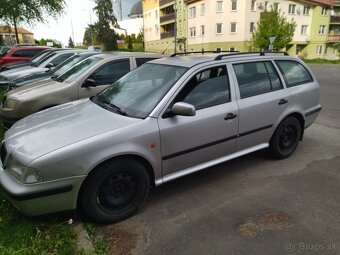 Škoda Octavia combi 1.6 74 kw - 2