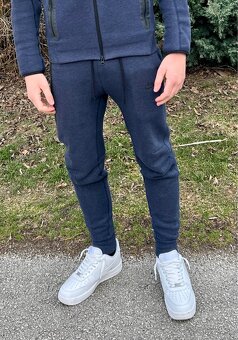 Nike tech fleece S tepláky (PC 99,99) - 2