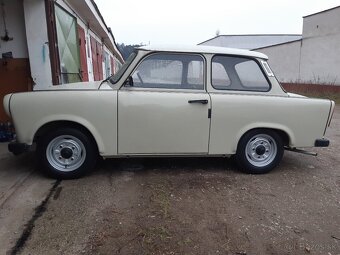 TRABANT 601 - 2