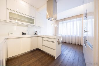 Výnimočný 2 izb. byt na Poštovej, 71 m2 - 2