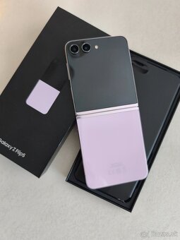 Samsung galaxy Z Flip 5 - 2