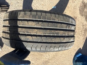 Predám letné pneumatiky 225/40 R18 - 2