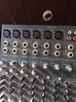 Mix pult - 2