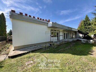 Na predaj zrekonštruovaný 4-izbový rodinný dom v Nesvadoch - 2