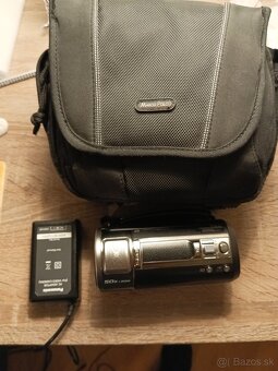 Predam Panasonic HC V720 Full HD - 2