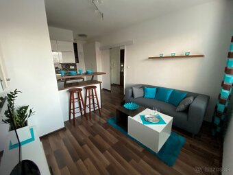 Komplet zariadený menší 2KK | lodžia | Vlčince | Berlínska 8 - 2