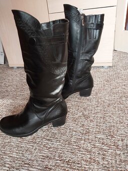 Dámske čižmy pre moletku - 2