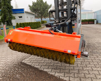 Zametací kartáč - 2