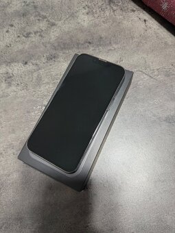 Predam IPhone 13 pro - 2