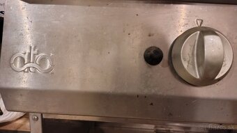 Šporák plynový - 2