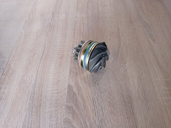 Vodná pumpa na John Deere , 15-zubová - 2