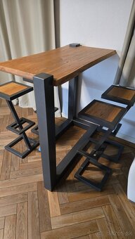 Barový stôl so stoličkami - 2