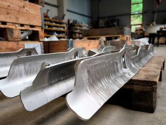 ZVÁRAČ / ZÁMOČNÍK - NEMECKO - 2