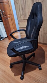 Detská stolička na kolieskach - 2