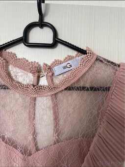 Koktejlové šaty - 2