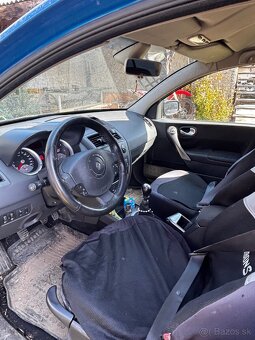 Renault Megane - 2