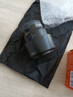 Pevný portrétny objektív pre Sony E-mount - 2