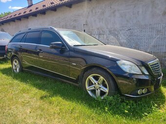 Mercedes-Benz W212. ND. - 2