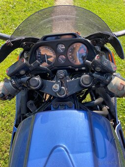 Honda CBR 1000F - 2