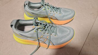 Bežecké topánky Asics GEL-KAYANO 31 PARIS, veľ. č 43.5 - 2