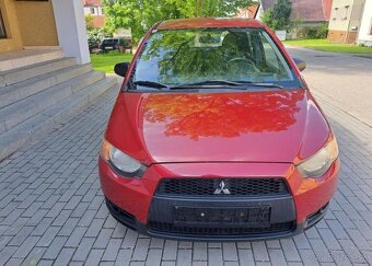Mitsubishi Colt 1,1 Inform benzín manuál 55 kw - 2