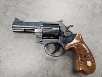 Revolver Holek 38special 3" model 831 - 2