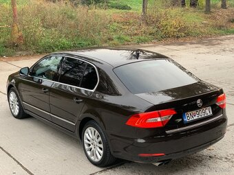 Škoda Superb 2,0 TDi CR DSG 4x4 - 2