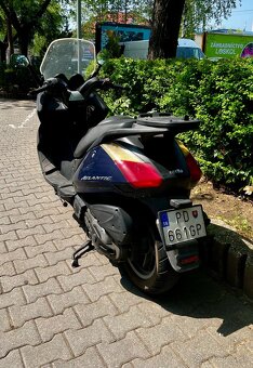 Aprilia Atlantic Sprint 500 - 2