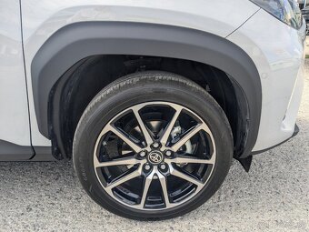 TOYOTA YARIS CROSS GR 1,5 hybrid 130k automat - 2