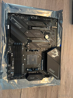 MSI MPG X570S EDGE MAX WIFI - 2