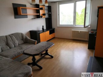 Na predaj 3 izbový byt s balkónom Galanta Mierová - 2