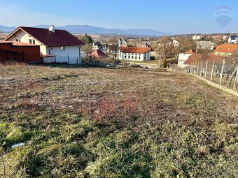 Výnimočný stavebný pozemok s nádherným výhľadom Tvrdomestice - 2
