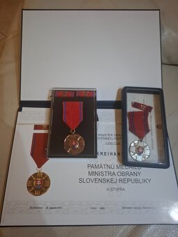 ODZNAK  ODZNAKY - 2