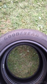 Letnépneumatiky 215/55 R17 - 2