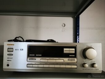Onkyo Receiver - 2