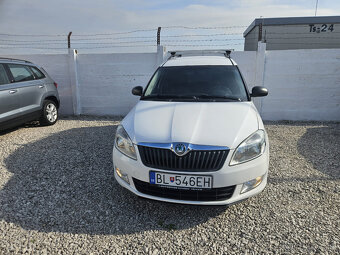 Škoda Praktik Roomster 1.2 TSI biela - 2