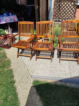 Záhradné sedenie. - 2