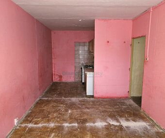 PREDANÝ - PREDAJ 1 IZBOVÝ BYT SLOVENSKEJ JEDNOTY - 2