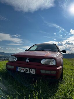 Volkswagen Golf 3 - 2
